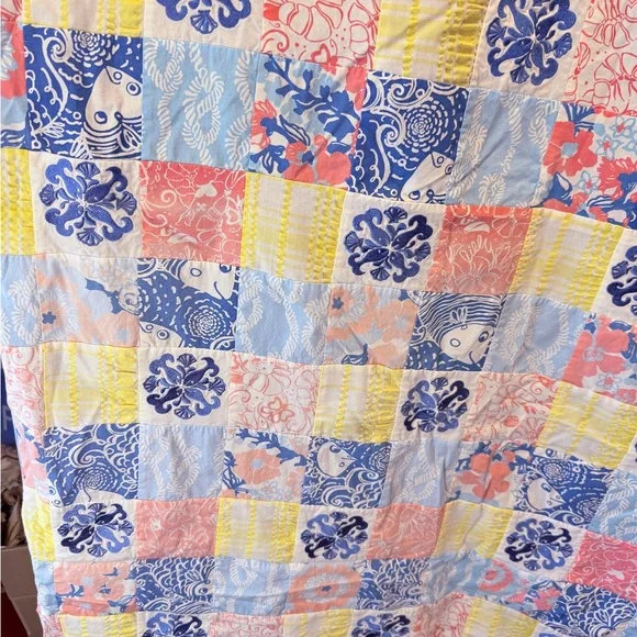 Lilly Pulitzer Patchwork Blanket or Tablecloth - Picture 10 of 11